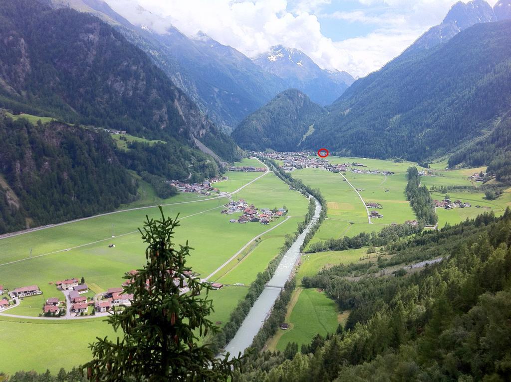 Apart Alpen Längenfeld Exterior photo